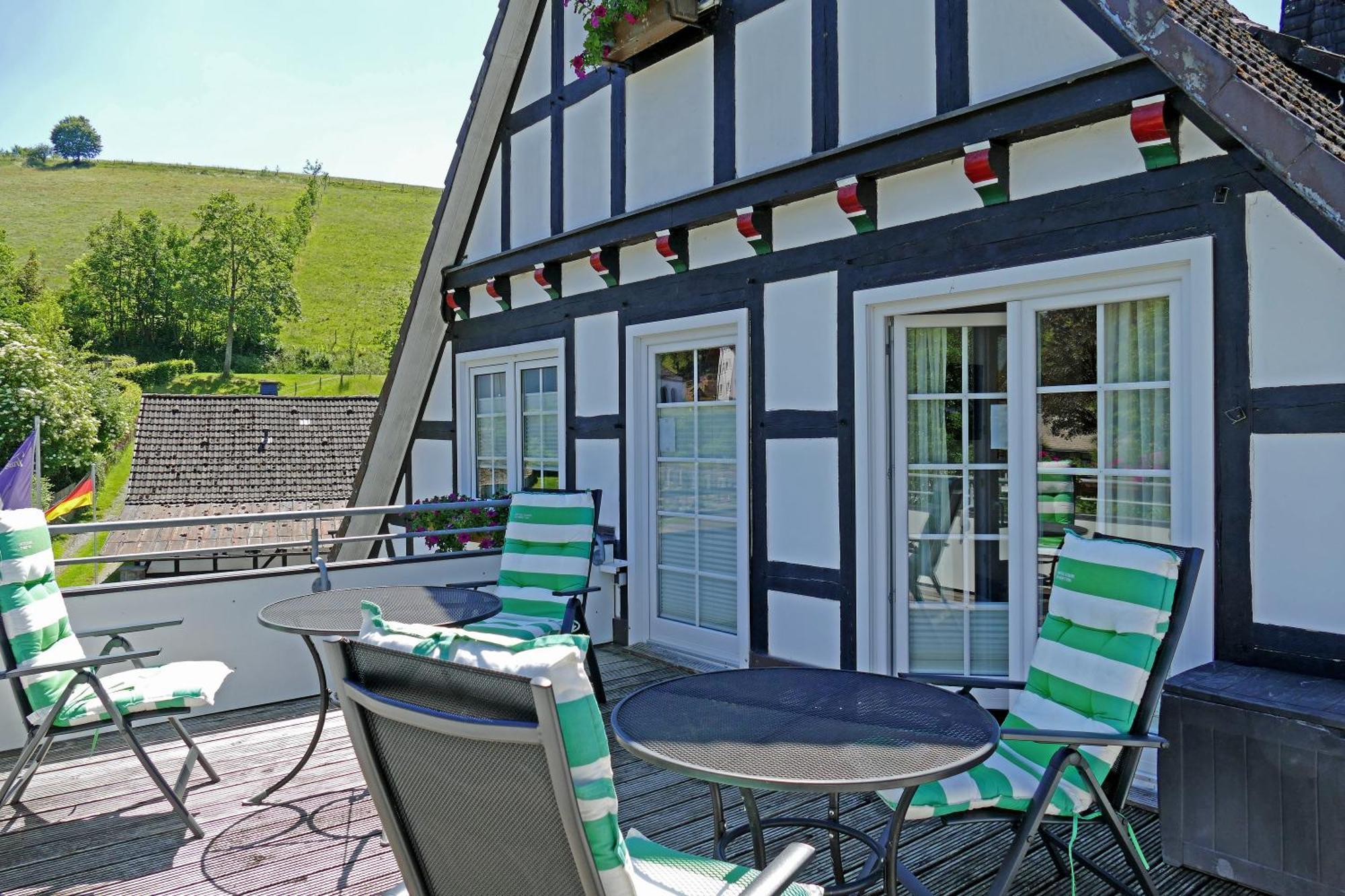 Gasthof Zur Post Schmallenberg Eksteriør billede