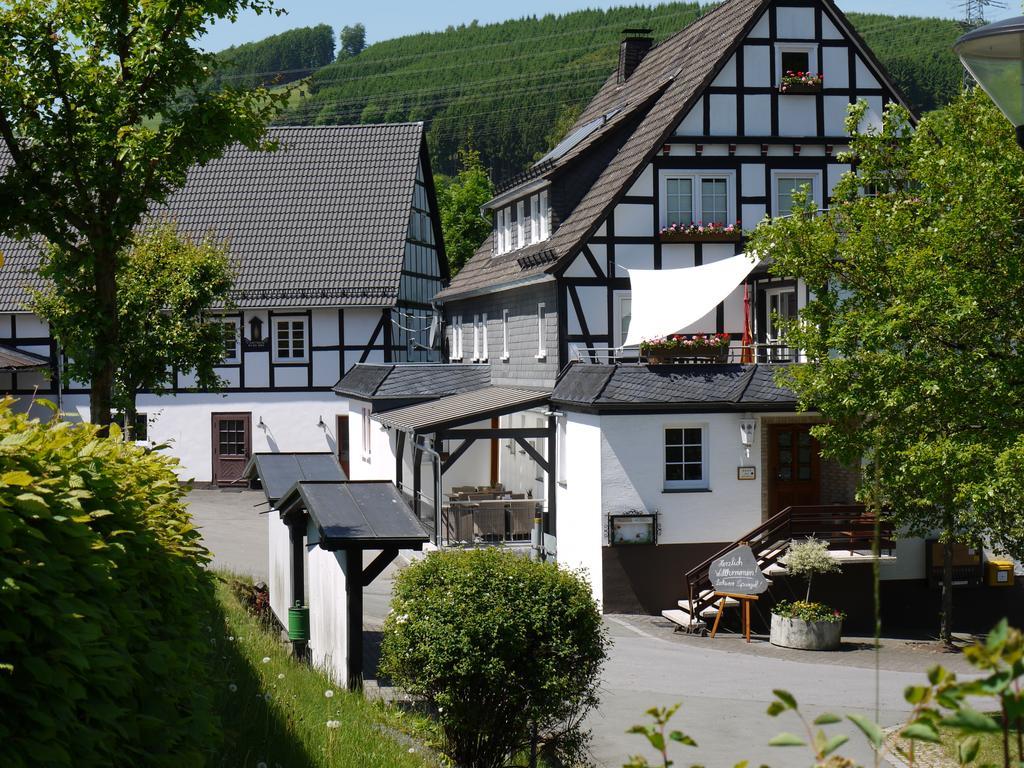 Gasthof Zur Post Schmallenberg Eksteriør billede